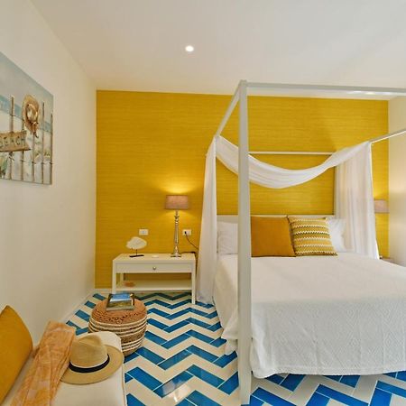 Luxury Suites Joy In Cefalù Exterior foto